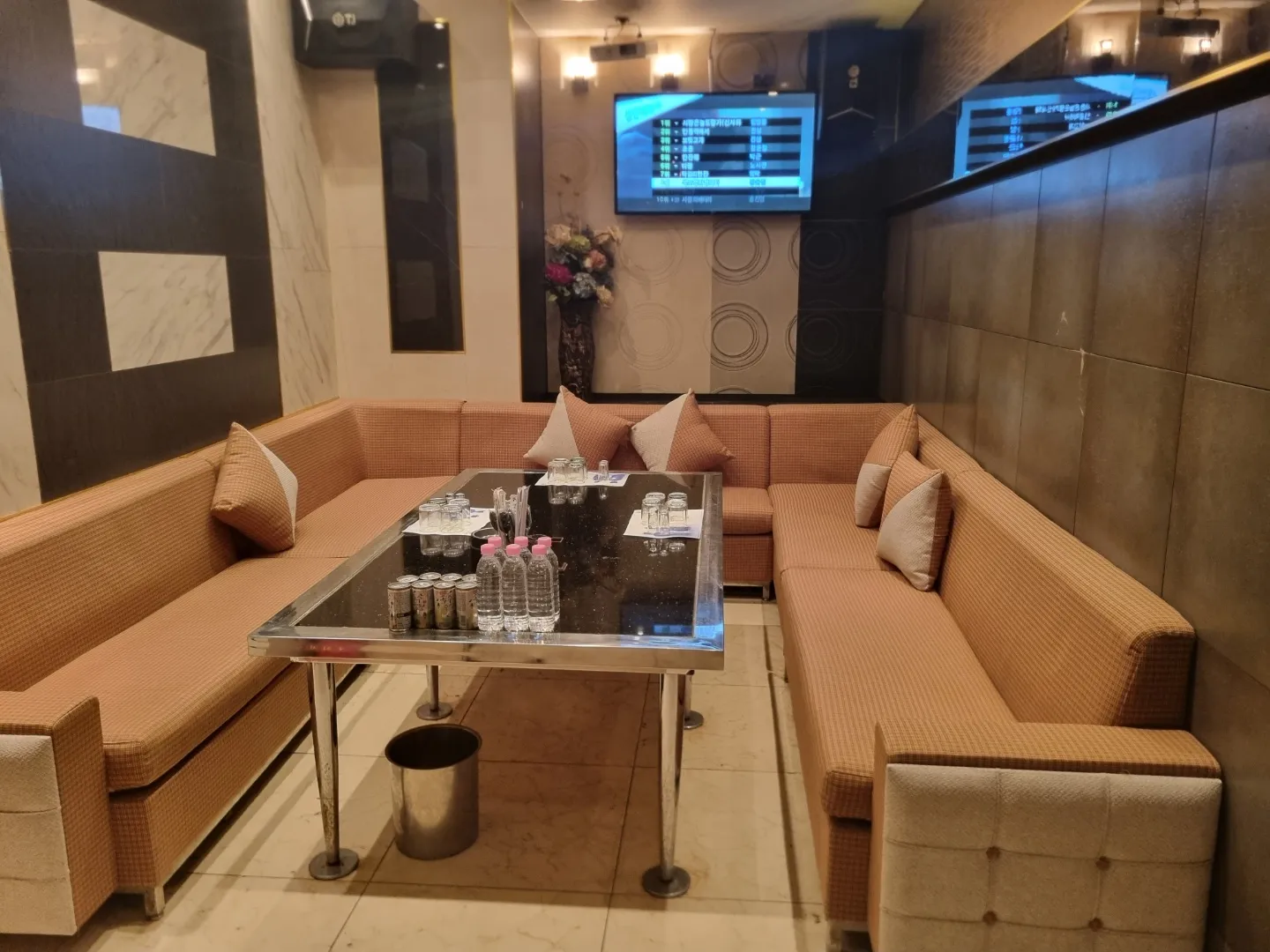 サライッネ（사라있네）の店内の写真 2