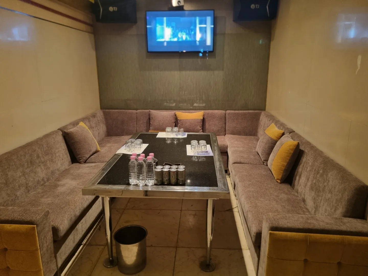 サライッネ（사라있네）の店内の写真 1